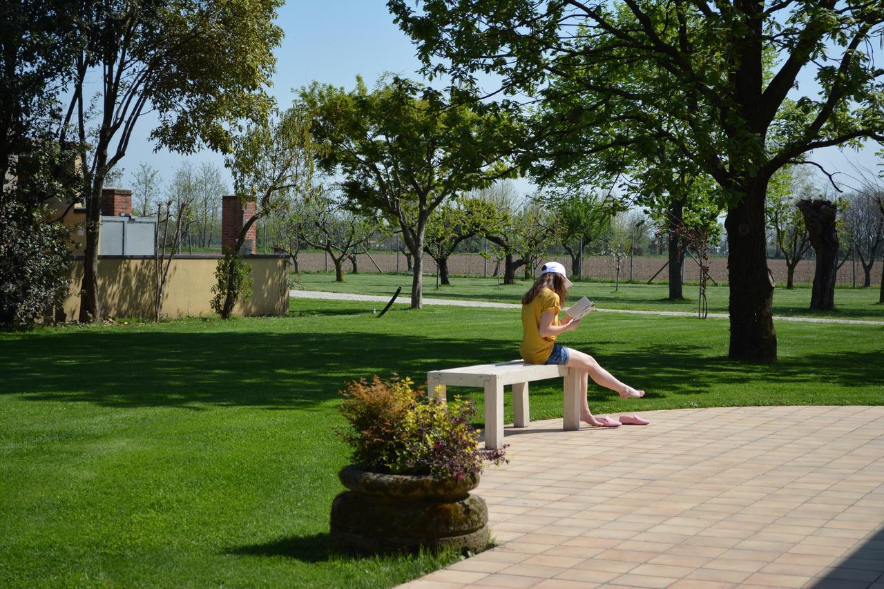 Agriturismo Borgo Tecla Роза Экстерьер фото